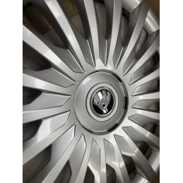 Ozdobný kryt kola Škoda 16" - detail