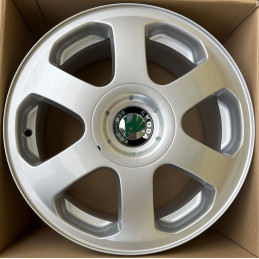 Škoda ELEGANT 6,5x15 5x100 ET43 - Stříbrná