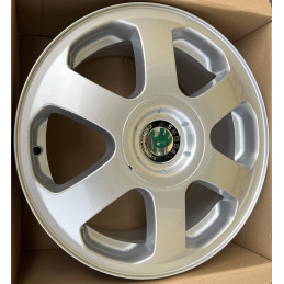 Škoda ELEGANT 6,5x15 5x100 ET43 - Stříbrná-2